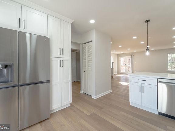 5th image of 4169 Pleasant Meadow Ct #98A