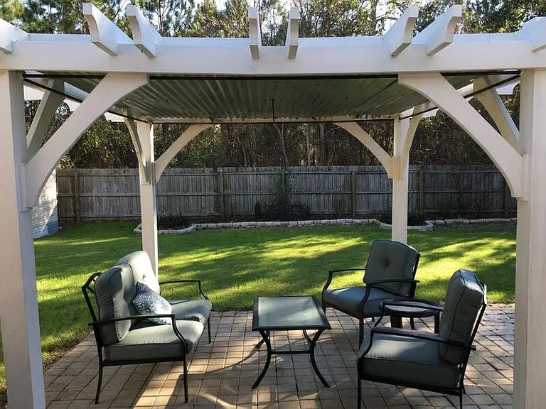 280 Anderson Dr — Photo 23