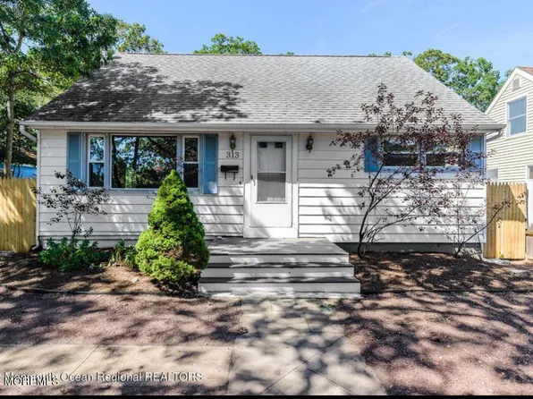 313 Barton Avenue, Point Pleasant, NJ 08742