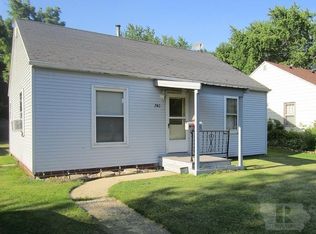 740 3rd St SW, Britt, IA 50423