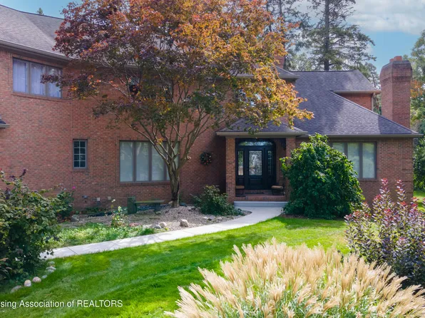 1786 Yosemite Dr, Okemos, MI 48864