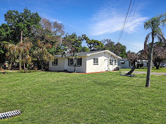 3rd image of 1405 Citrus Avenue