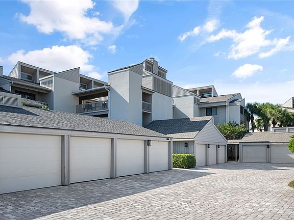 4th image of 1860 Bay Rd APT 104E