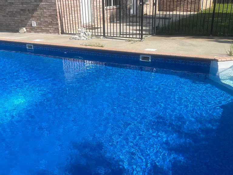 2154 Castle Grove Dr — Photo 20