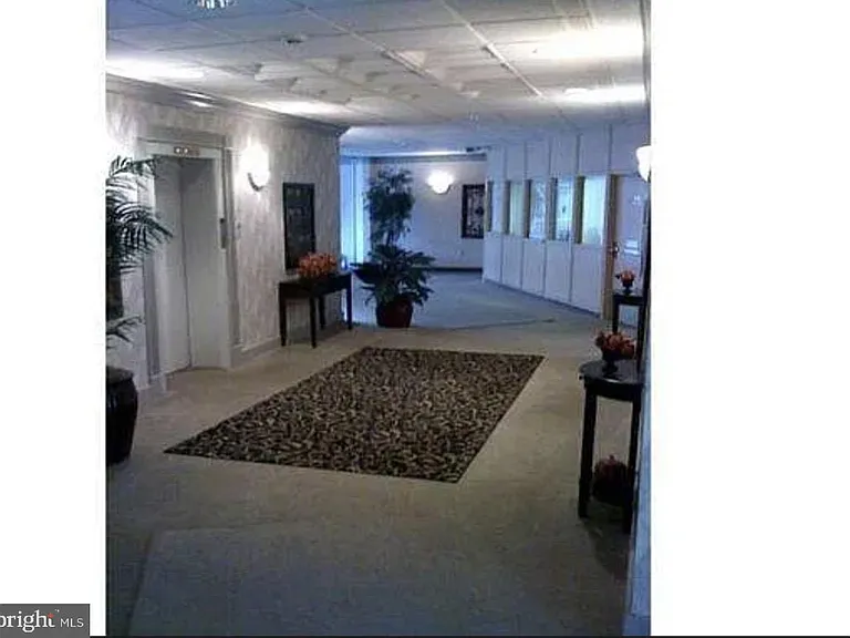 401 Cooper Landing Rd #611 — Photo 10
