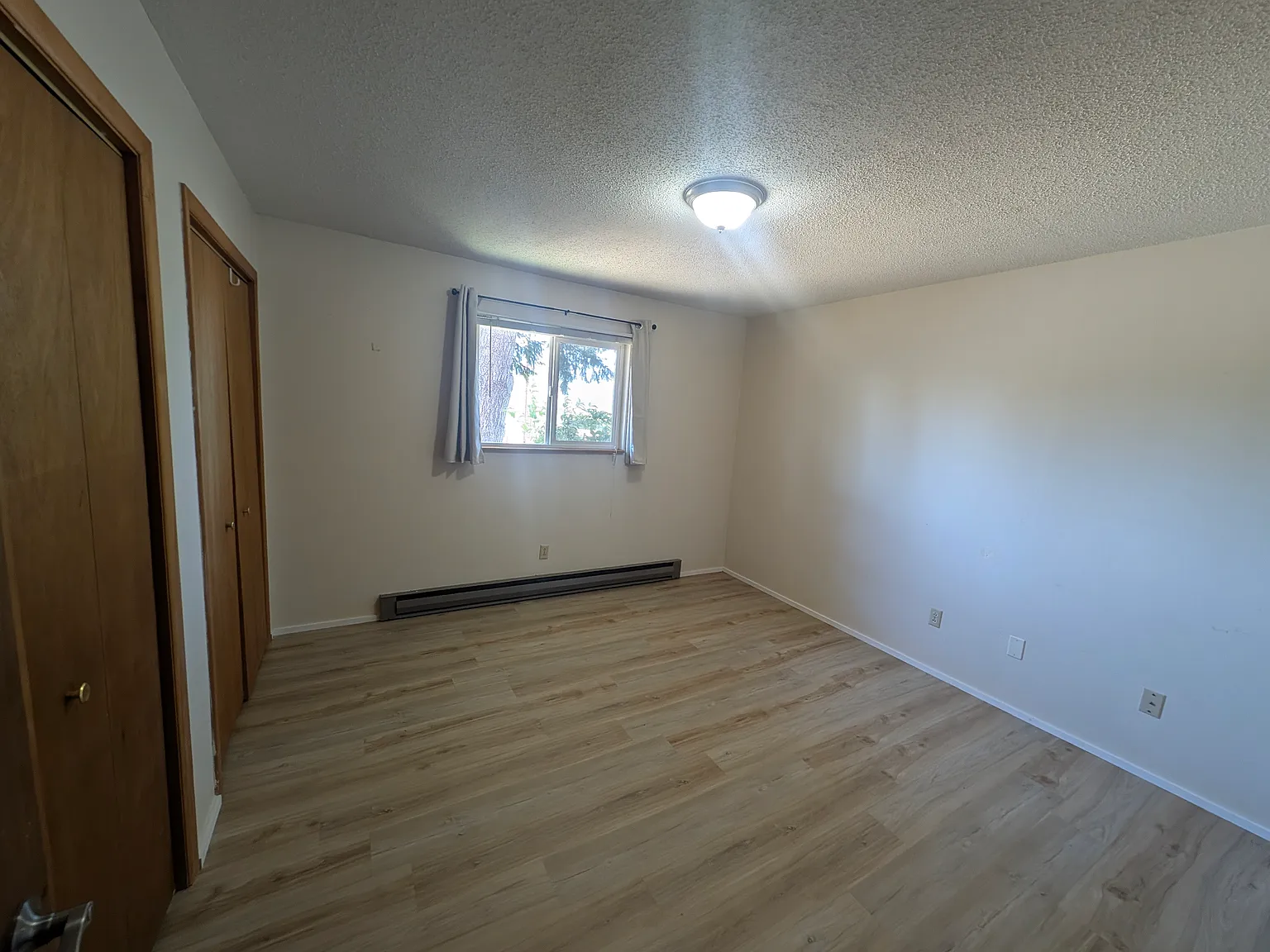 2 bed, 1100 sqft, $1,950 — Photo 3