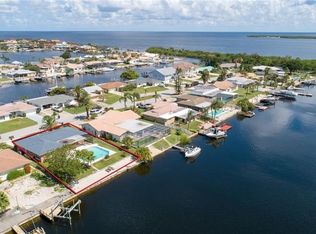 5456 Leeward Ln, New Port Richey, FL 34652