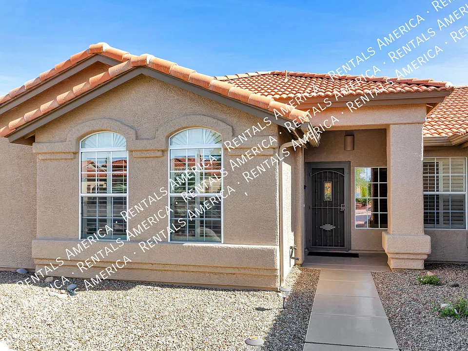 38083 S Golf Course Dr