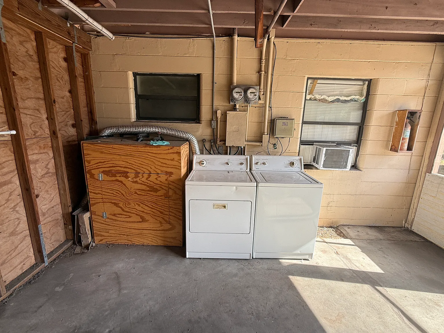 Queen Street Apartments — Photo 4