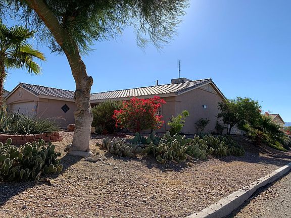 4th image of 2928 Maverick Ln