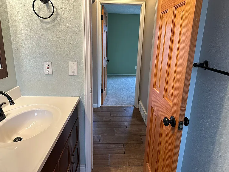 840 W Linden St — Photo 13