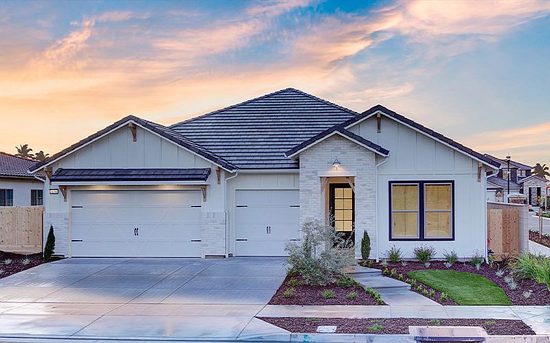 Modern Farmhouse Exterior