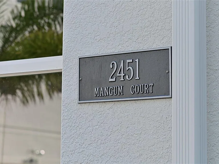 2451 Mangum Ct — Photo 3