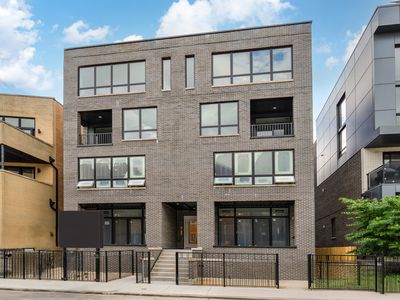 1533 W Fry St #1E, Chicago, IL, 60642