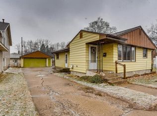 609 Ruth St N, Saint Paul, MN 55119