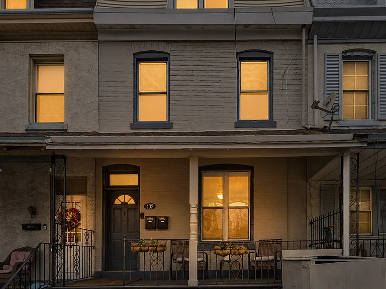 402 Lyceum Ave — Photo 11