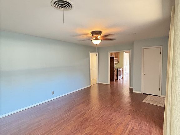 2nd image of 1107 Blanton Dr