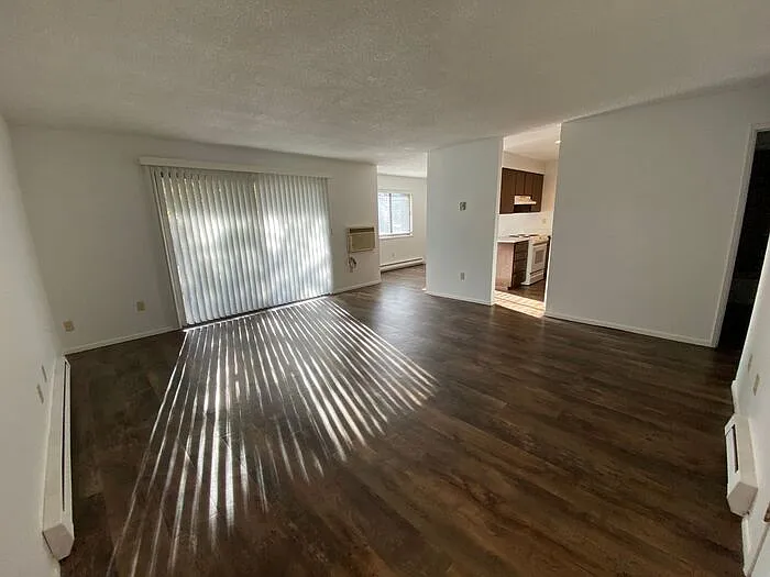 10204 E 13th Ave #D21 — Photo 1