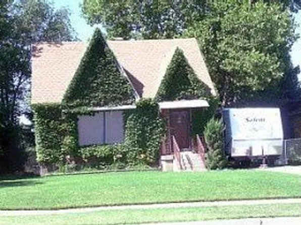 333 E Chimes View Dr, South Ogden, UT 84405