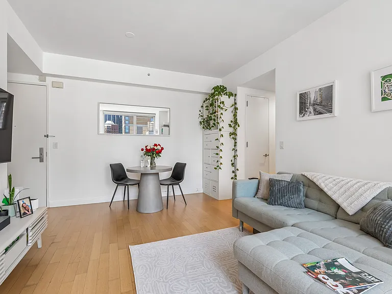 247 W 46th St #2405 — Photo 5