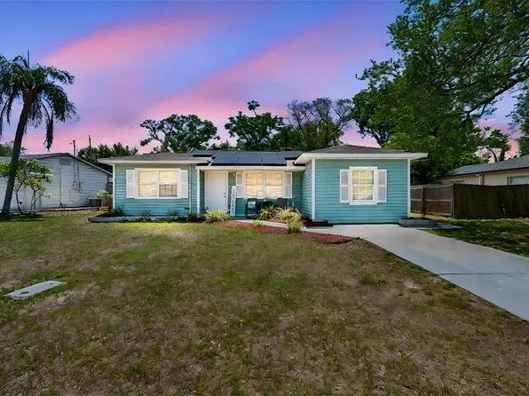 111 W Grapefruit Cir, Clearwater, FL 33759