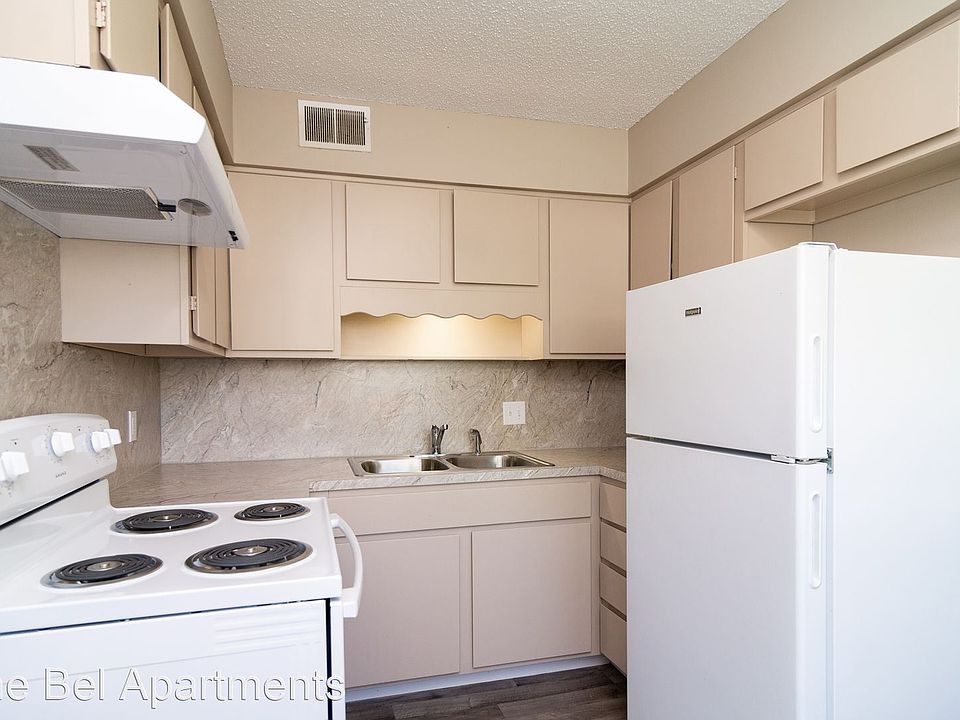 1st image of 2323 Village Ct #1