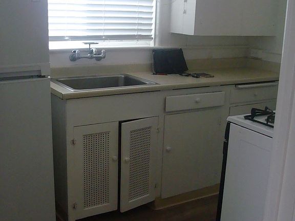 2nd image of 21601 E Cliff Dr APT 8