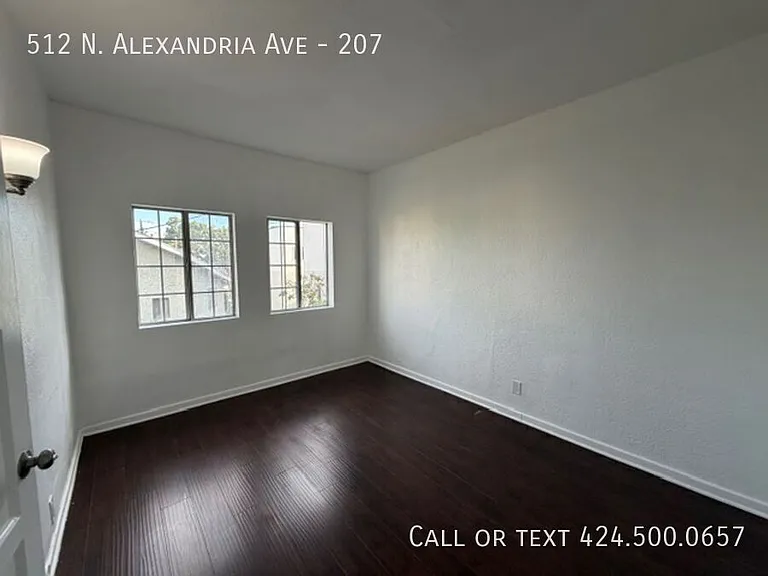 512 N Alexandria Ave #207 — Photo 14