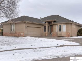 4615 N 135th Ave, Omaha, NE 68164