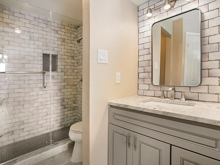 18800 Egret Bay Blvd #306 — Photo 12
