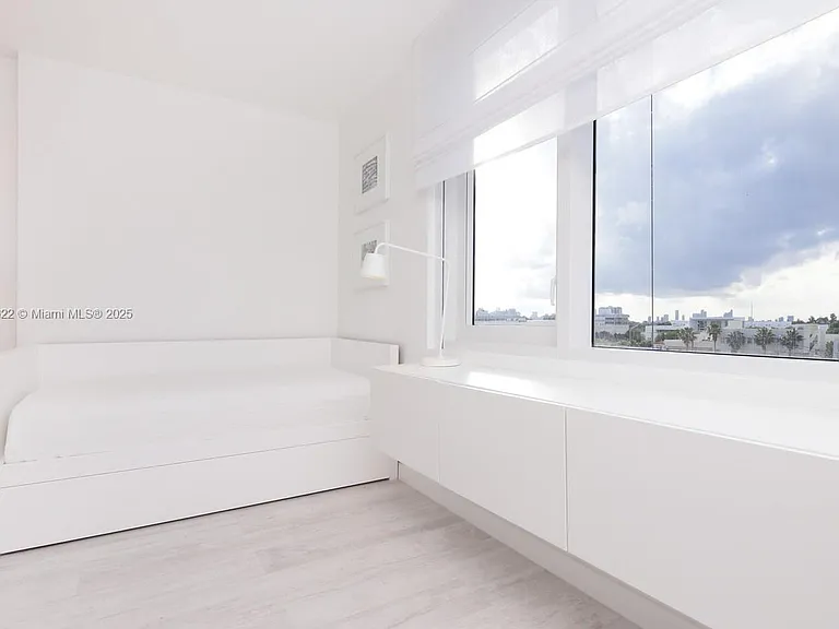 2301 Collins Ave #428 — Photo 11