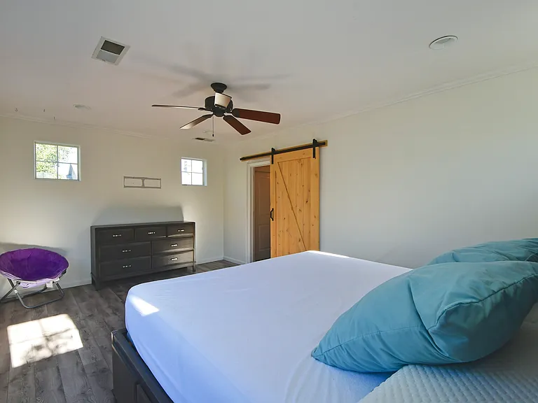 1616 Spicewood Cir — Photo 15