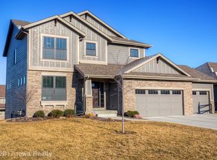 16763 Verona Hills Dr, Clive, IA 50325