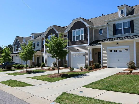 2nd image of 631 Hicklin Dr #3