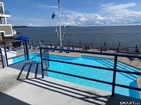 133 Harbour Close, New Haven, CT