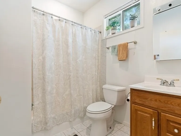 2703 N Dayton St #1 — Photo 11