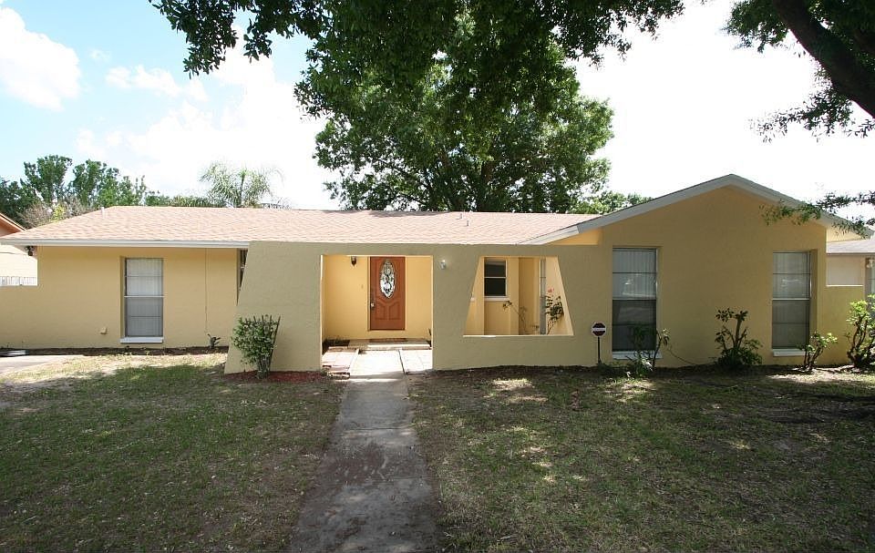 430 Bonnieview Drive Valrico, FL