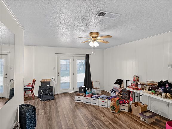 2nd image of 1305 Montclair St