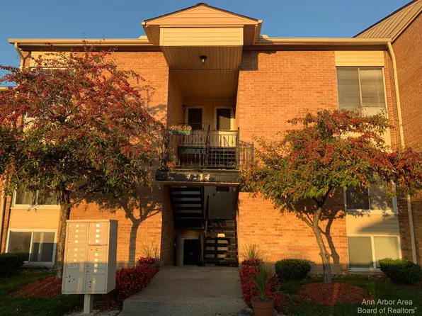 4214 Packard Rd, Ann Arbor, MI 48108