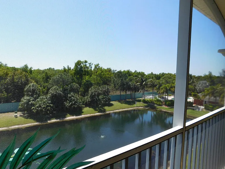 11021 Gulf Reflections Dr #306 — Photo 38