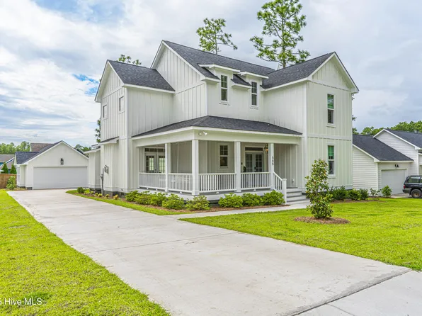 565 Vintage Lane, Southern Pines, NC 28387