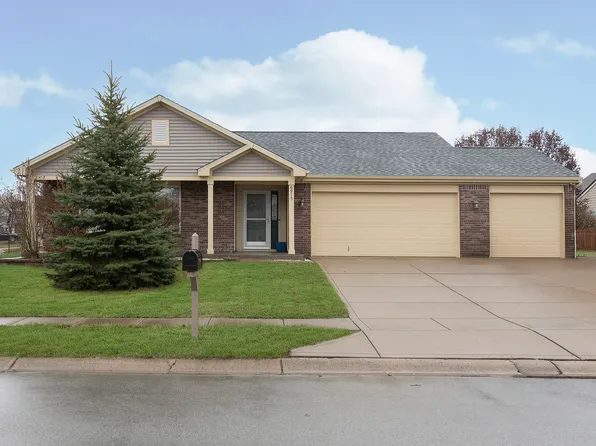 6915 N Laredo Dr, McCordsville, IN 46055