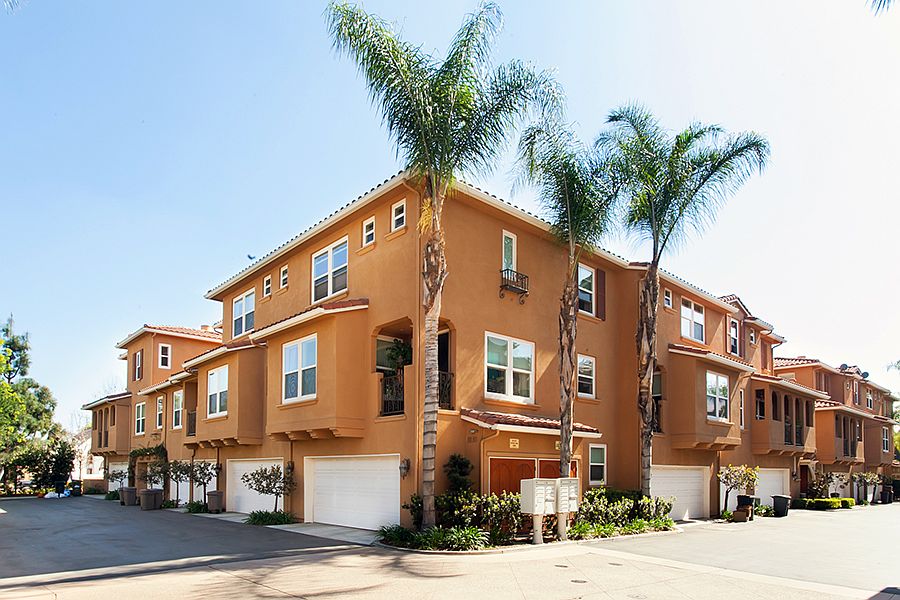 1st image of 453 N Altadena Dr Unit 4