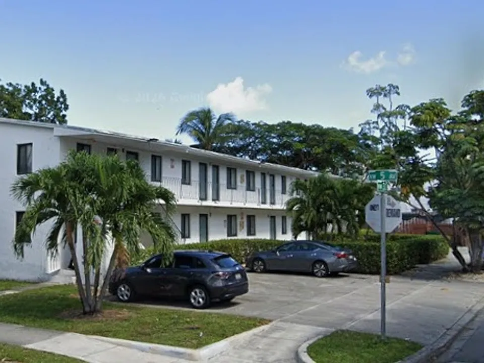 481 NW 30th St