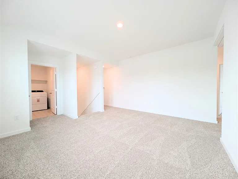 9400 Oxbow Strap Dr — Photo 17