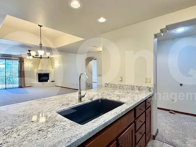 36601 N Mule Train Rd #5143 — Photo 2
