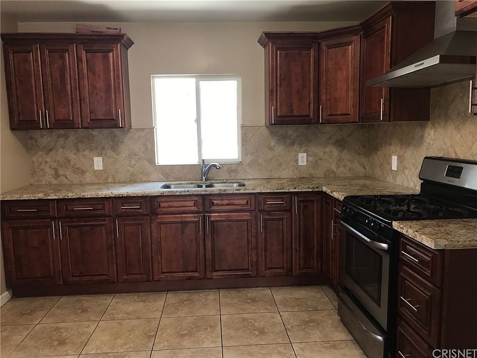 2nd image of 10456 Kewen Ave