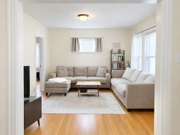 28 Morton St #1, Watertown, MA 02472