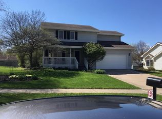 1407 N B St, Indianola, IA 50125