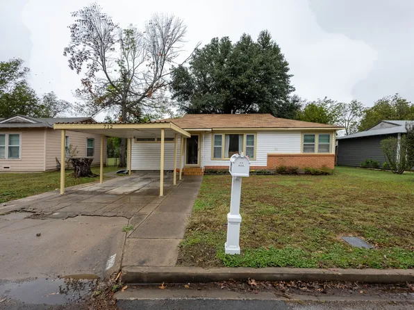 712 Turner St, Cleburne, TX 76033